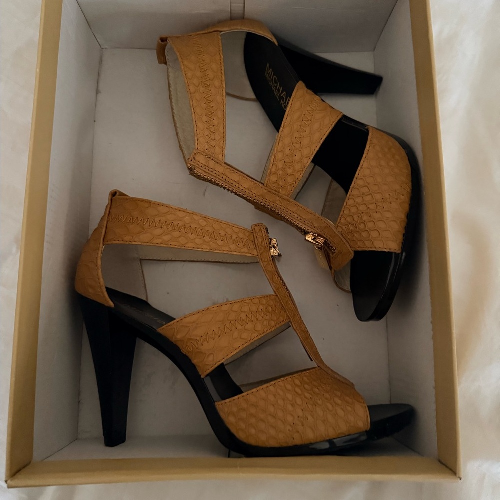 Michael Kors Tan Strappy Heels
